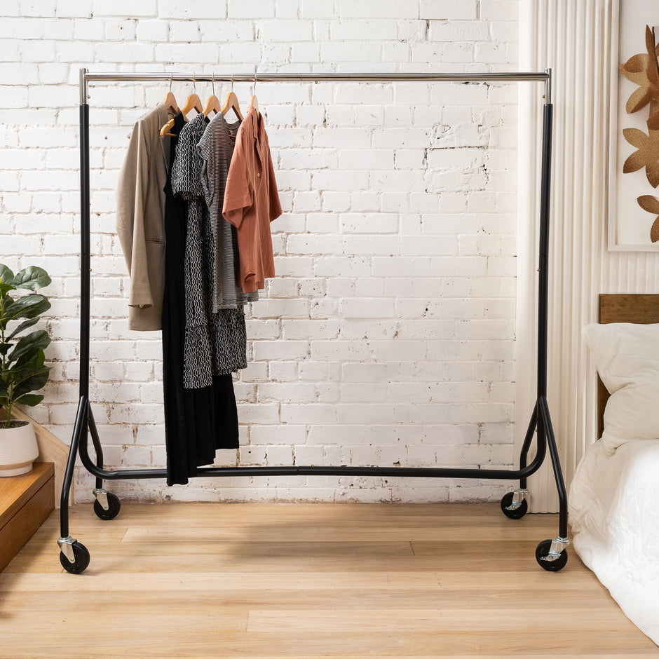 Metal Clothes Rack | Heavy Duty Clothes Rack | Metal Clothes Rails ...