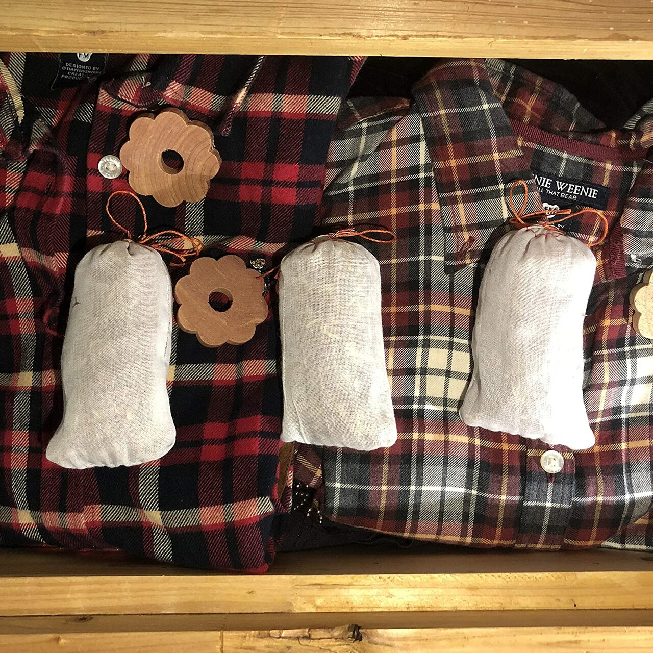 Fresh Cedar Chips Sachets for Closets Drawers -Sold in Bundles of 4/6/10/12/18/24 - Rackshop Australia