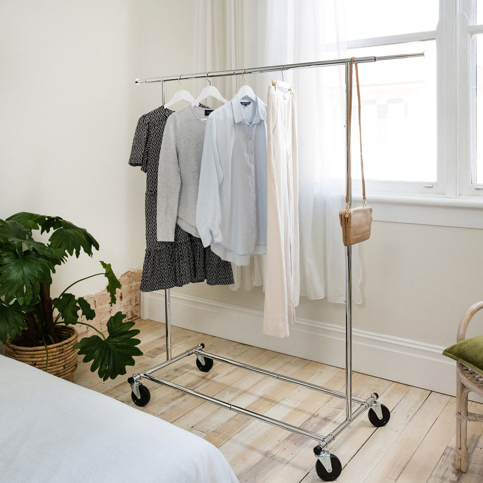 Metal Clothes Rack | Heavy Duty Clothes Rack | Metal Clothes Rails ...